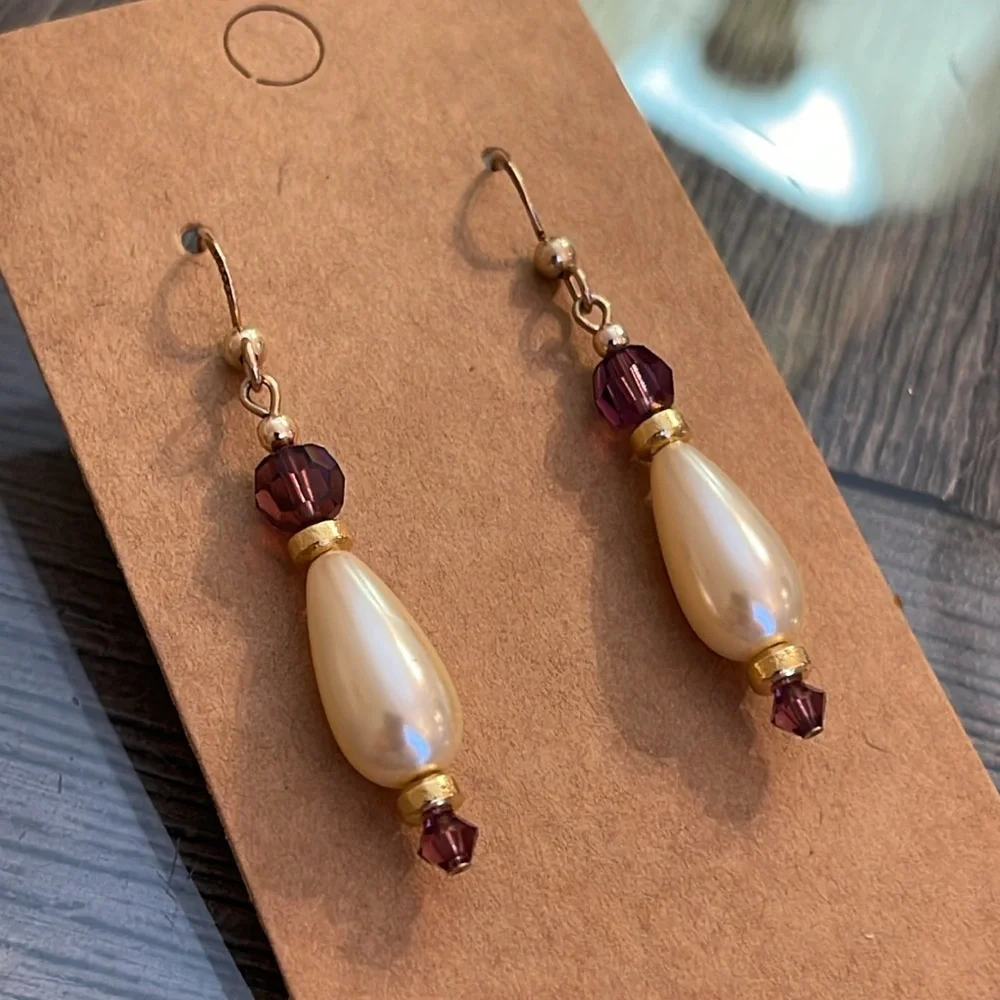 Vintage 14kt Gold Filled Faux Pearl & Purple AB Dangle Earrings